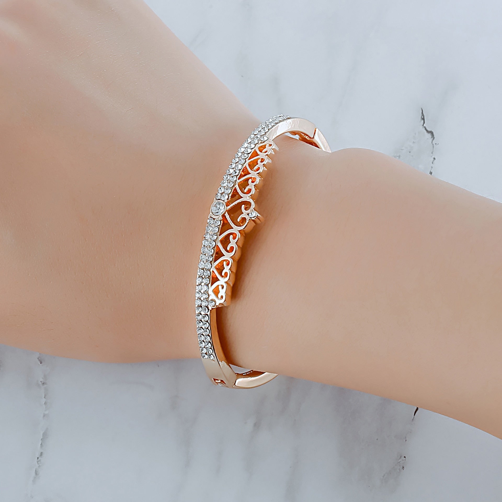 ATTRACTTO Gold Crown Crystal Bracelets&Bangles For Women Charm Bracelets Jewelry Handmade Stainless Steel Bracelet SBR190536